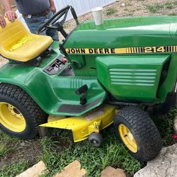 Jon Deer Tractor 