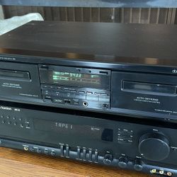 Onkyo cassette deck tape player