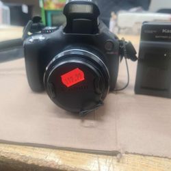 Canon SX40 HS 12.1MP Digital Camera with 35x Wide Angle Optical Image Stabilized Zoom and 2.7-Inch Vari-Angle Wide LCD