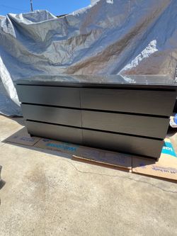 IKEA MALM 6 drawer dresser $140