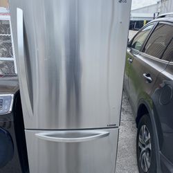 LG stainless steel refrigerator