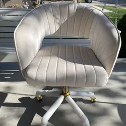 Brand New Velvet Seat Swivel Office Chair-multiple Available-beige, Black And Red Available 