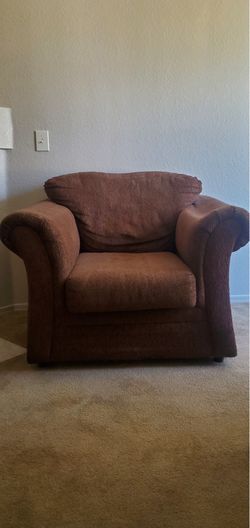 3 Piece Sofa set (includes all 3)