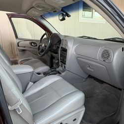 2006 Buick Rainier