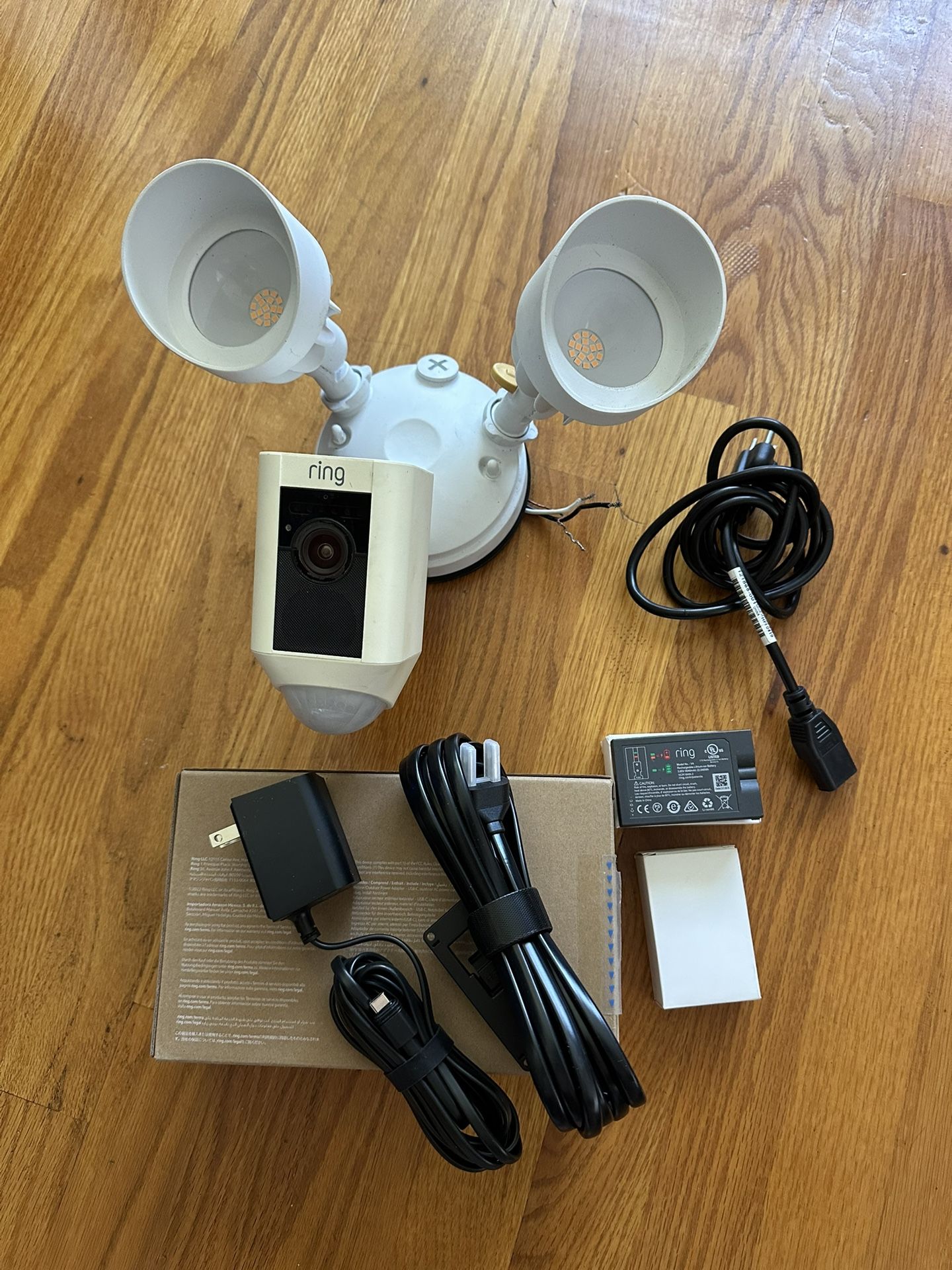 Ring Floodlight Cam Surveillance Security - Camera 2Ways 2Talk Indoor Outdoor WIFI - Price Various