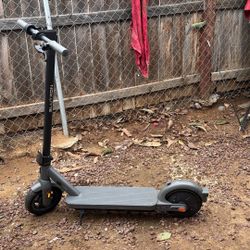 Blutron Scooter