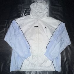 Nike Jordan Essentials Brooklyn Hooded Draft Windbreaker Jacket NWT Men’s XL