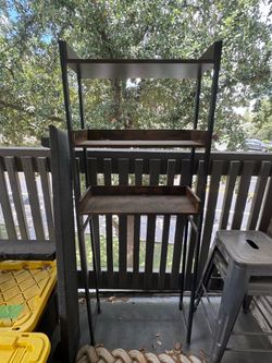 Shelving Unit - Behind Toilet
