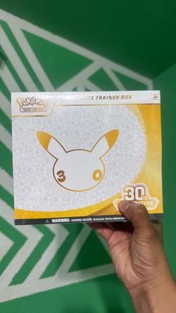 Pokémon TCG 30th Celebration Elite Trainer Box
