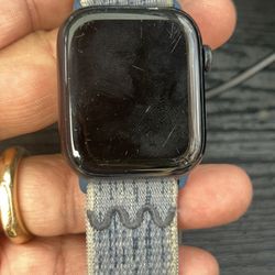 Apple Watch 