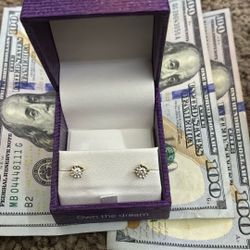 14ct Gold 1/4 Cluster Diamond Earrings 