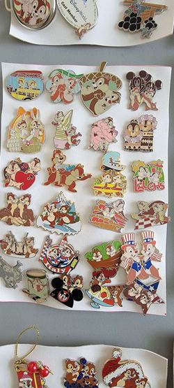 I'm selling my collection of 488 Disney pins.