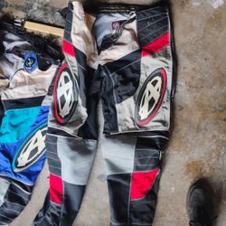 Motor Cross Gear