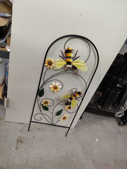 Bee yard ornament decor decoration outdoor