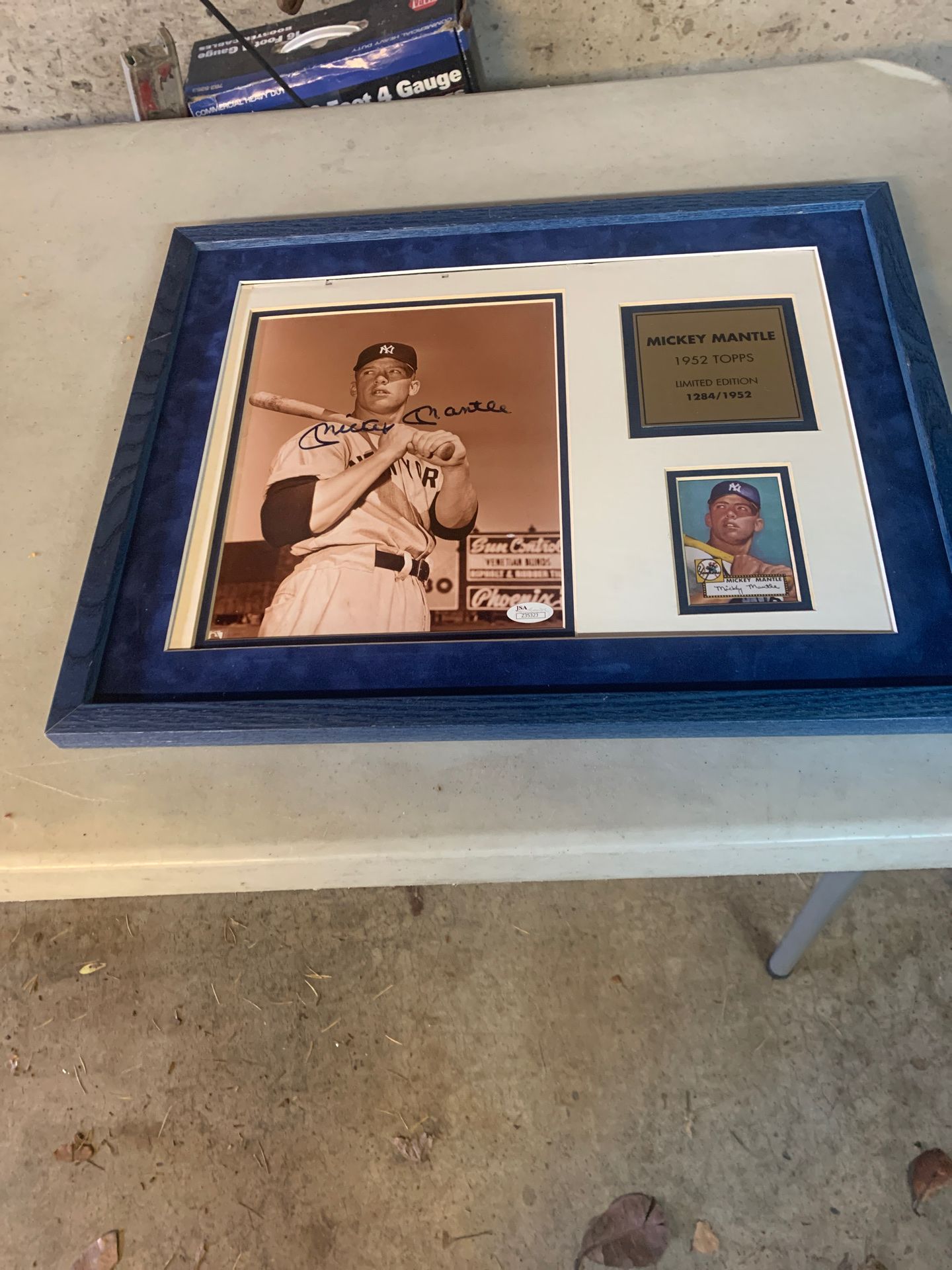 mickey mantle limited edition card 1992 Topps, 1952 Topps #311 Mickey Mantle Mickey Mantle Autographed Photo Limited