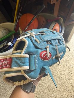 Rawlings Left Baseball Glove 11.5