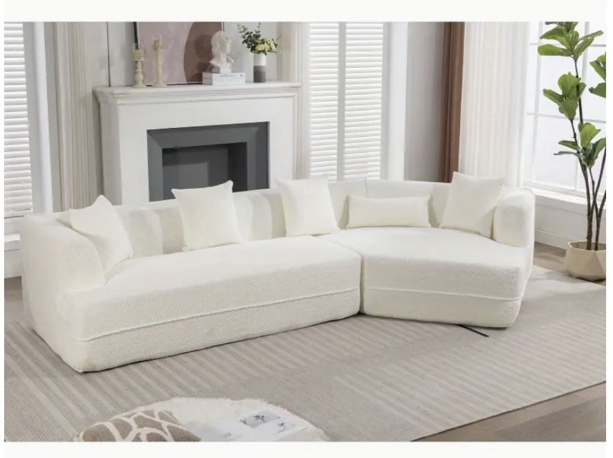 Modern Minimalist Sofa/Couch