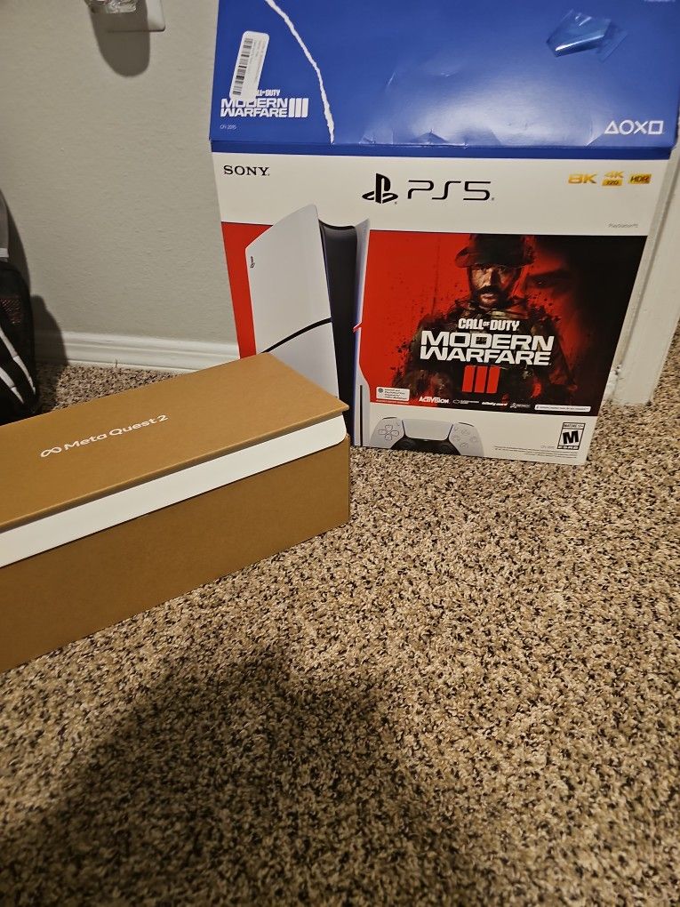 PS5 slim And Quest 2 Vr