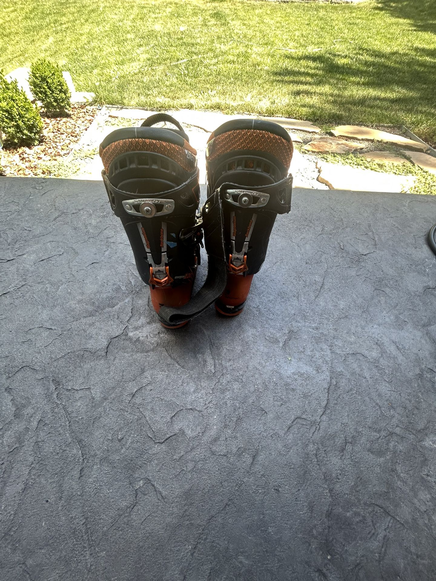 Salomon Quest Ski Boot