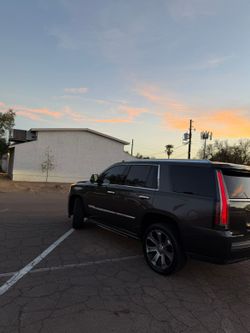 2017 Escalade