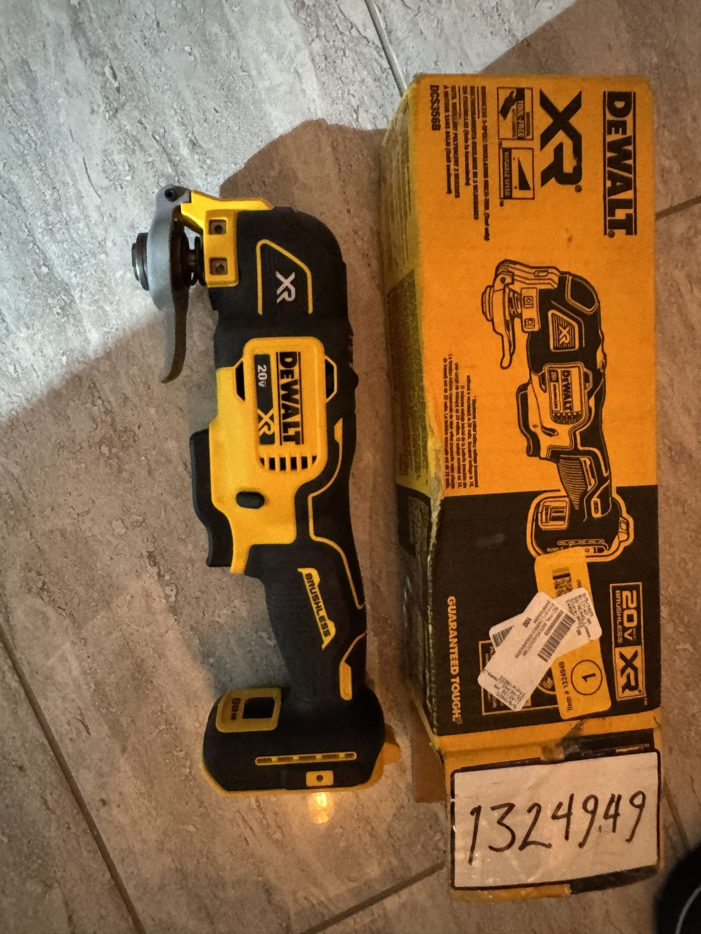 DEWALT XR 20-volt Oscillating Multi-Tool Cordless Brushless Variable speed NEW 2025 warranty 