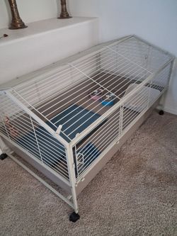 Rabbit/Guinea Pig/ Hamster/Turtle Cage! Like New