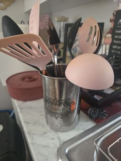 Pink Silicone Kitchen Utensil Set