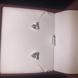 Diamond Ring And Heart Diamond Earrings 