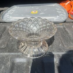 Vintage Crystal scalloped edge glass dish, 5” x 8”