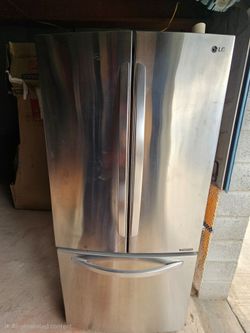 Lg 30 Inch Wide 21.8 Cu. Ft. Energy Star Rated French Door Refrigerator