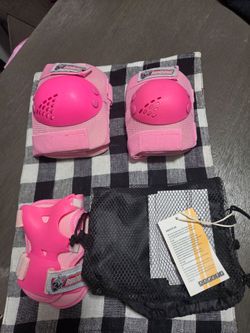 Girls knee pads set