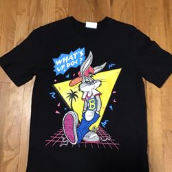 Authentic Looney Tunes Bugs Bunny Whats Up Doc Graphic Shirt Size Small Execellet Condition 