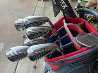 Golf Clubs 