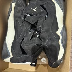 Nike Jordan True Flights