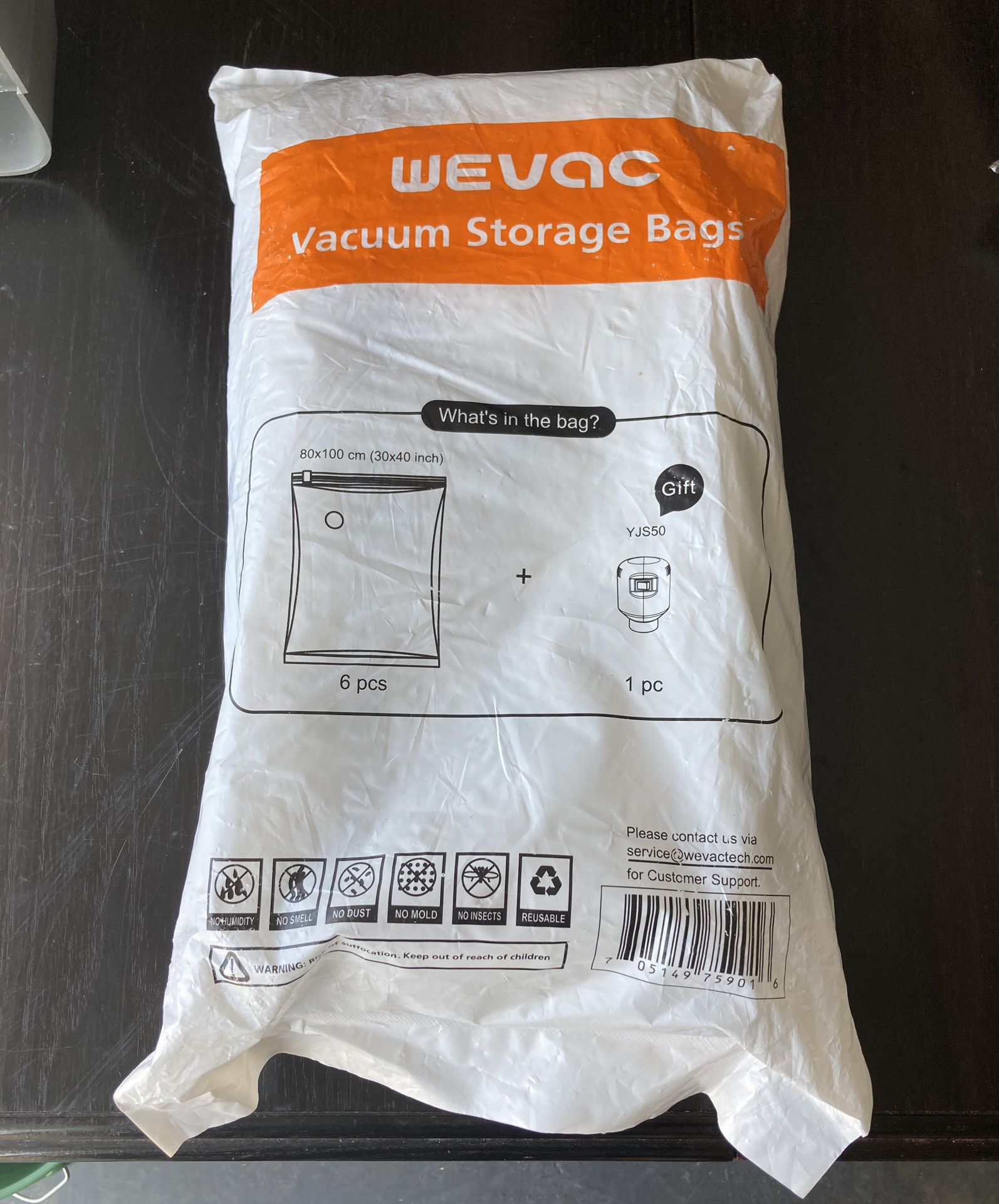 Wevac Vacuum Storage Bags with Electric Pump 6 Jumbo Space Saver Bags
