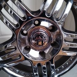 F150 , 20 inch chrome rims ( Hot Wheels)