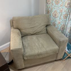 Chair/Couch- Tan