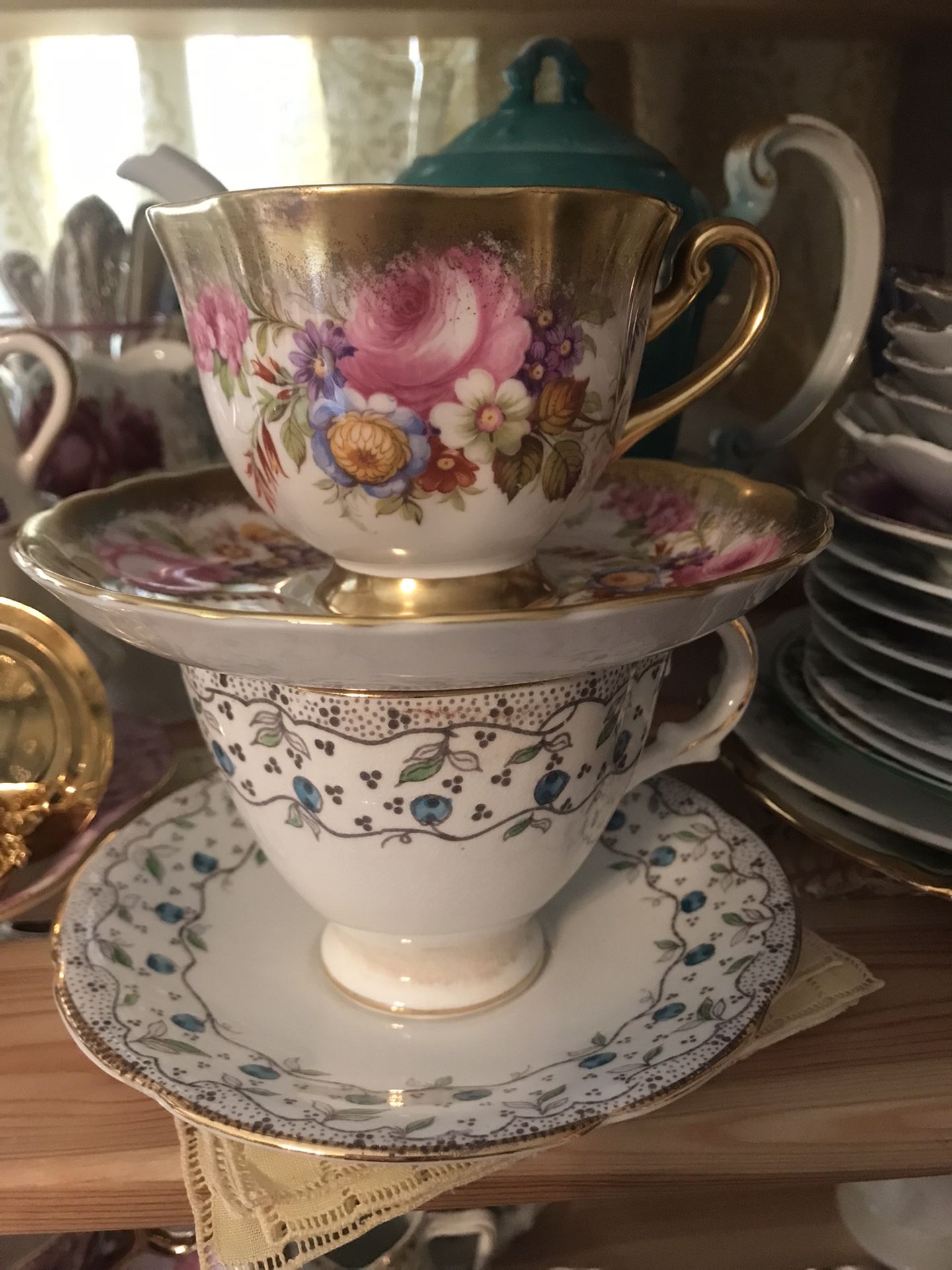 Vintage Silverware & Teacups 🌸🌸🍃