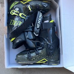 Roxa Ski boots