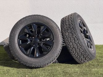 20" OEM Chevy High Country black Wheels GM 6x5.5 GMC Sierra Rims Silverado Tahoe Suburban A/T Tires