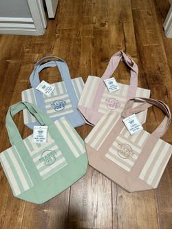 Brand New Trader Joe’s Striped Tote Bags (All 4)