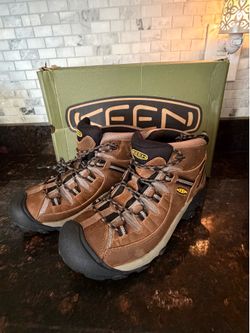 Keen shoes  shiitake, brindle men US size 9.5
