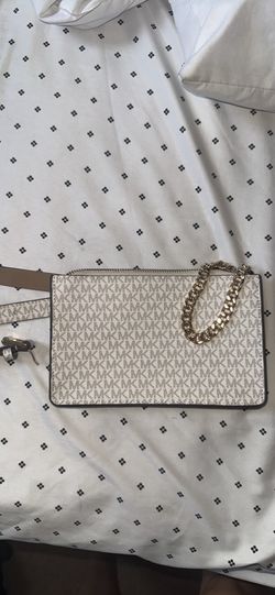 Micheal Kors Belt Bag!