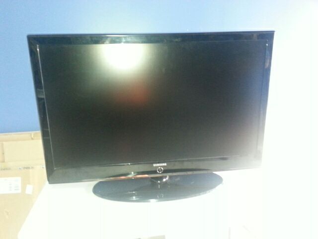46in. Samsung LED TV