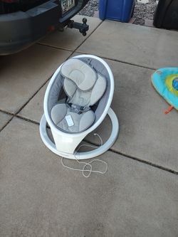 Munchkin Baby Swing
