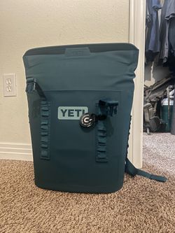 YETI BACKPACK COOLER