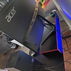 Xbox Series x with 32 Inch Acer Monitor Curved