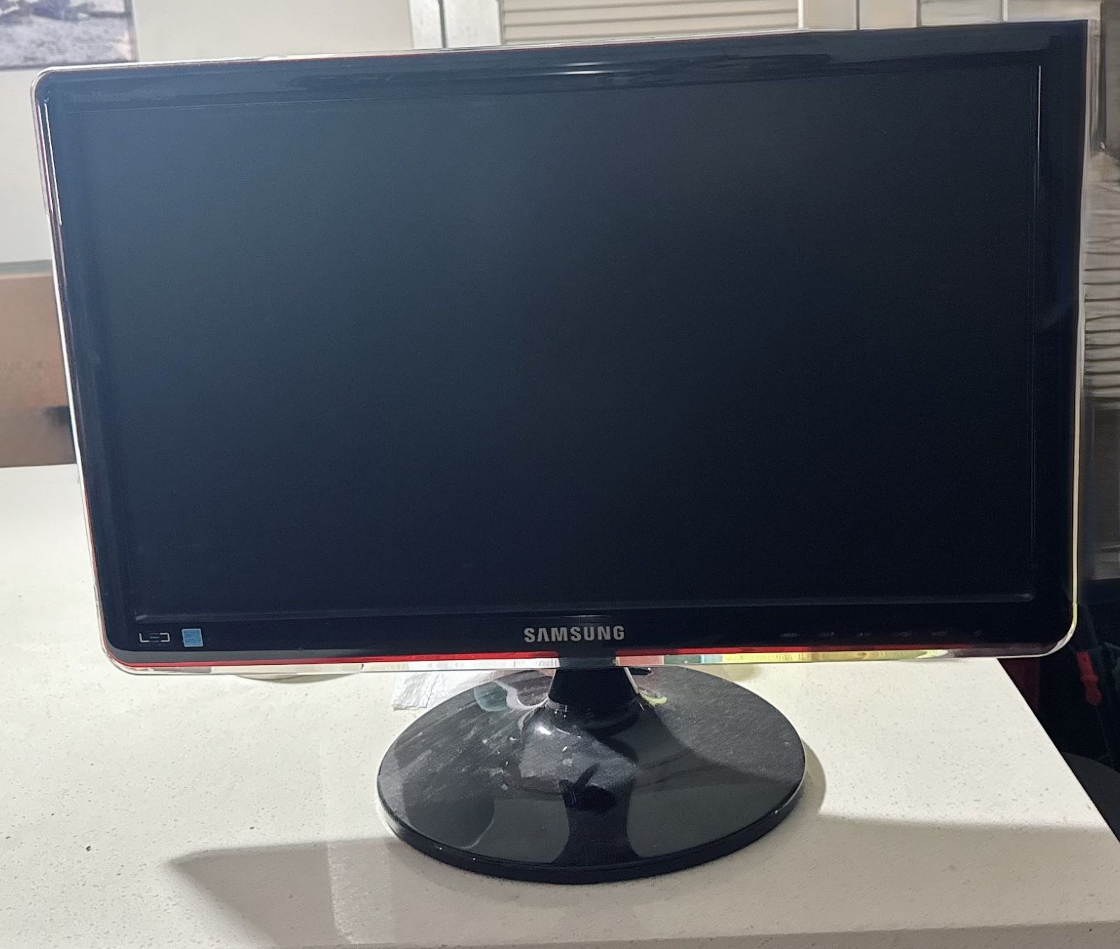 Samsung Computer Monitor