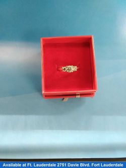 Women's Ring - Yellow Gold 14k (.585) 3.8 grams Size 6.5