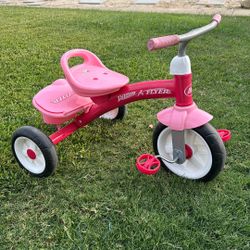 Radio Flyer tricycle